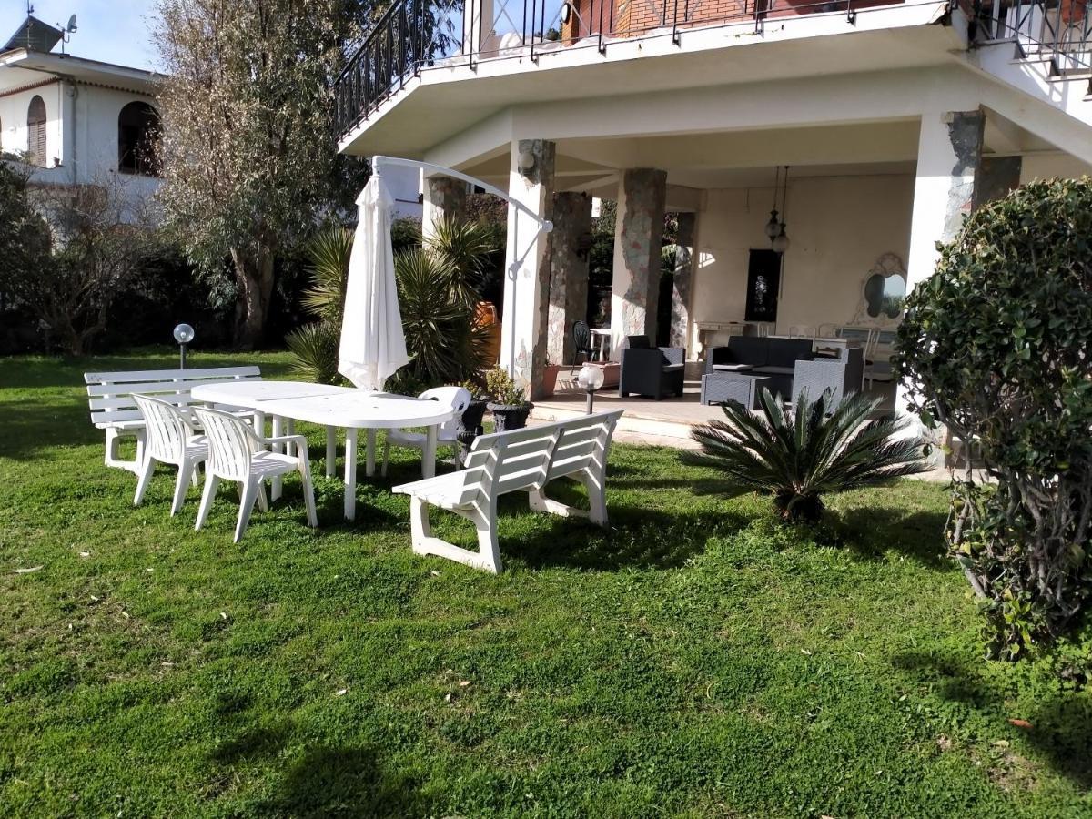 Villa Sullo Stretto Sant'Agata  Exterior photo